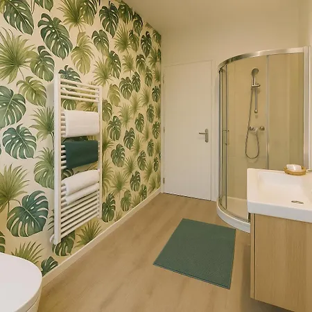 Lägenhet Cosy Avec Climatiseur A 5min De La Nice